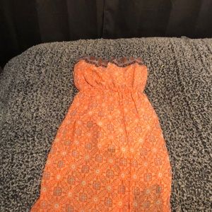 Im selling a summer dress